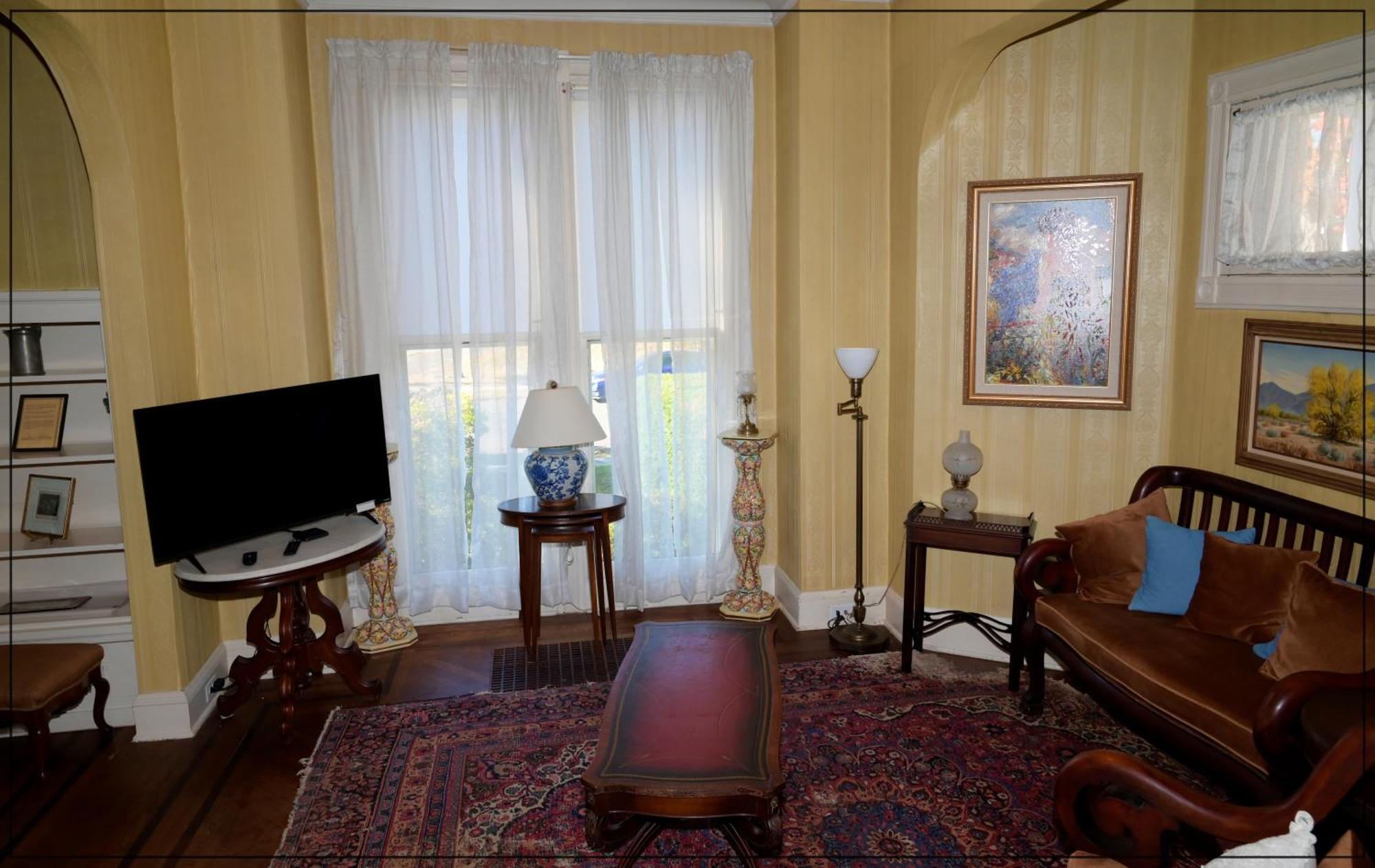 The White House Hotel Plainfield Luaran gambar