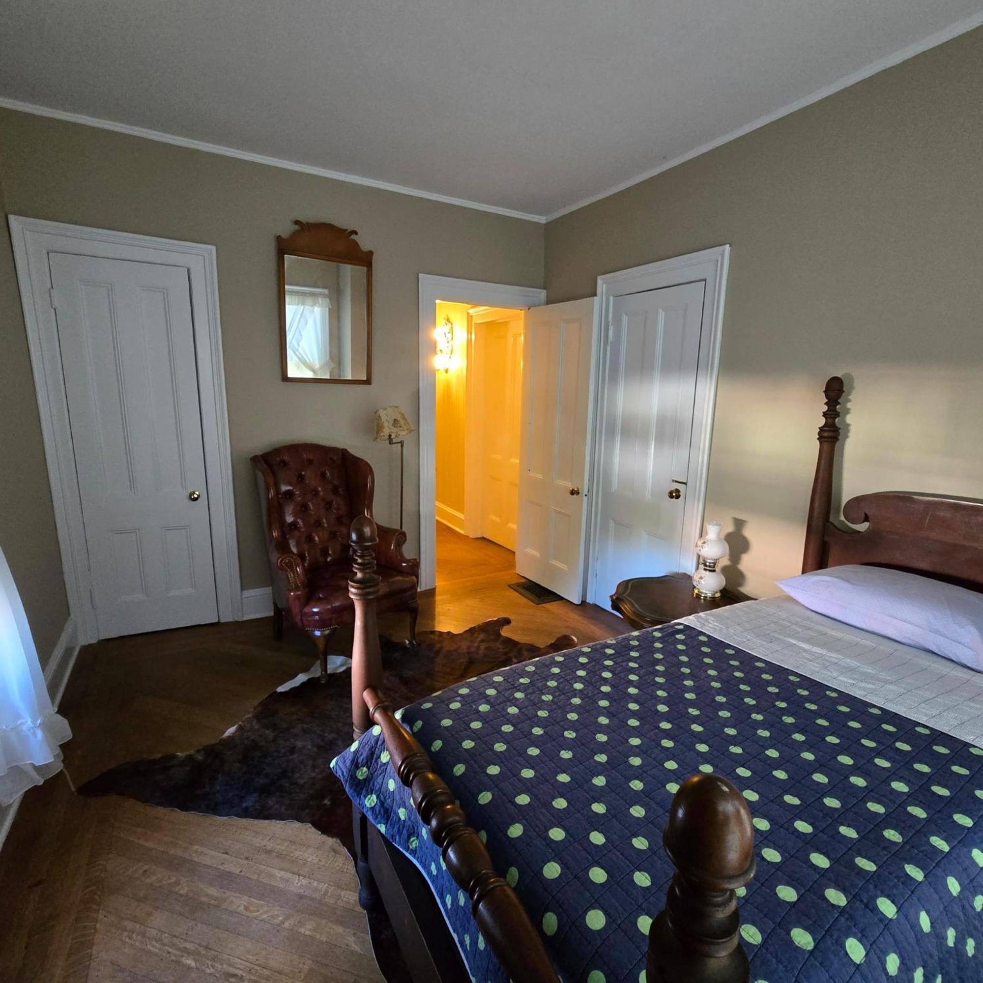 The White House Hotel Plainfield Luaran gambar