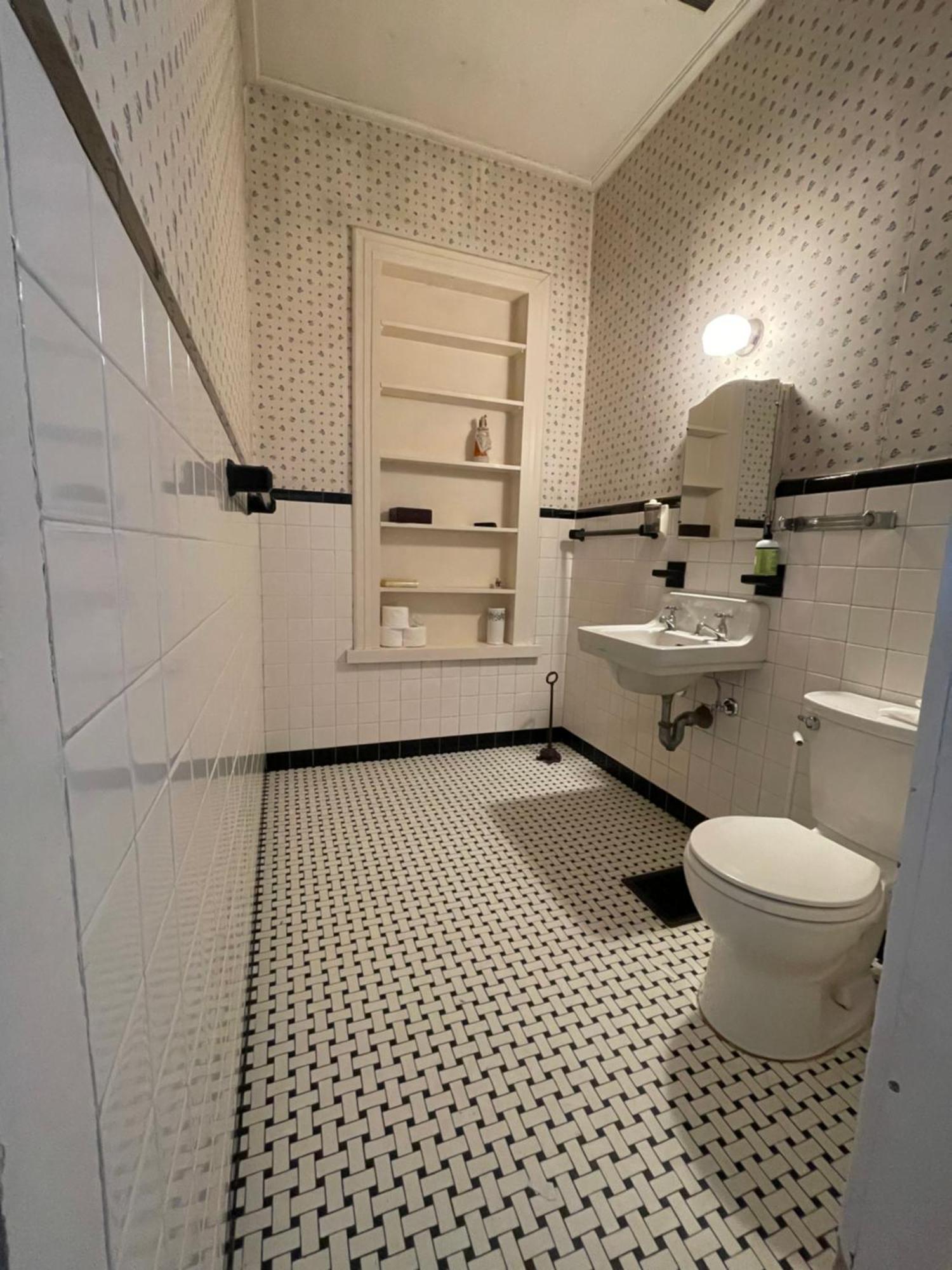 The White House Hotel Plainfield Luaran gambar